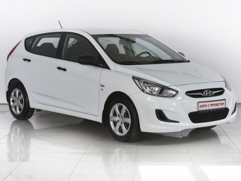 Hyundai Solaris, I 2014 с пробегом 70 400 км.