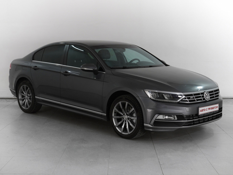 Volkswagen Passat, B8 2015 с пробегом 139 300 км.