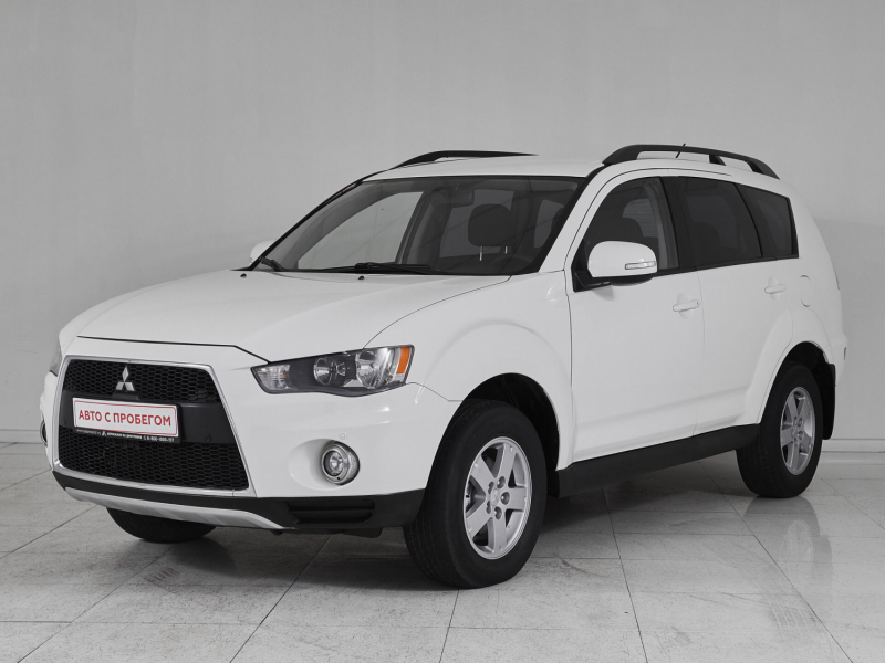 Mitsubishi Outlander, II Рестайлинг 2011 с пробегом 163 000 км.