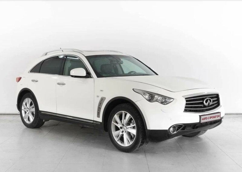 Infiniti QX70 2016 с пробегом 131 664 км.