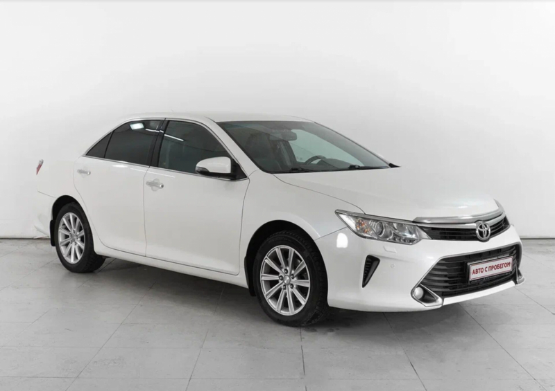 Toyota Camry, 2016 г.