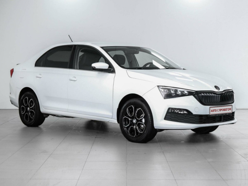 Skoda Rapid, II 2020 с пробегом 82 300 км.