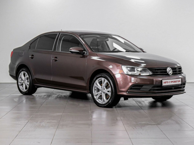 Volkswagen Jetta, VI Рестайлинг 2015 с пробегом 107 600 км.