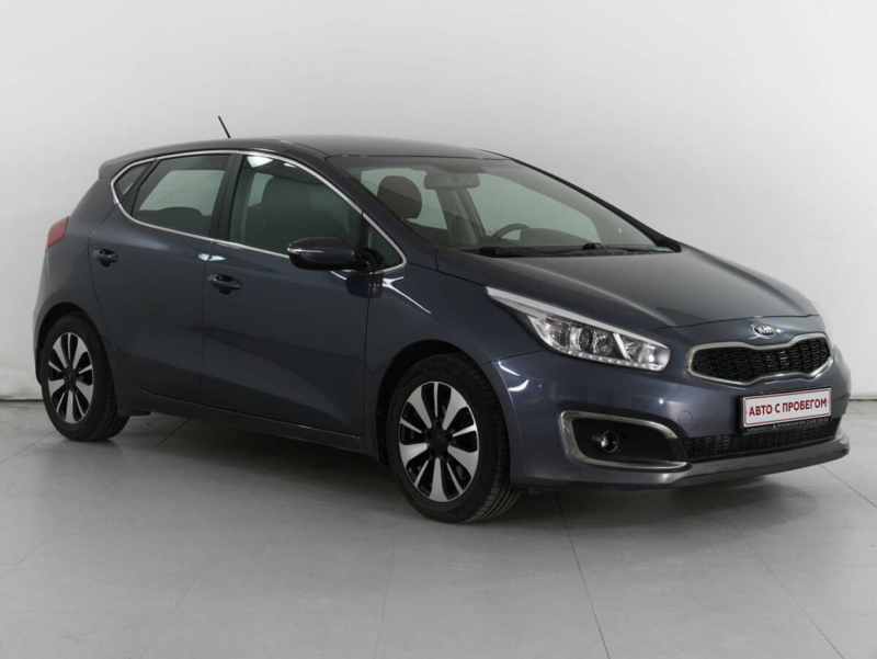 Kia Ceed, II Рестайлинг 2016 с пробегом 93 500 км.