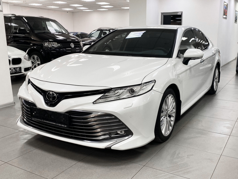 Toyota Camry, 2018 г.