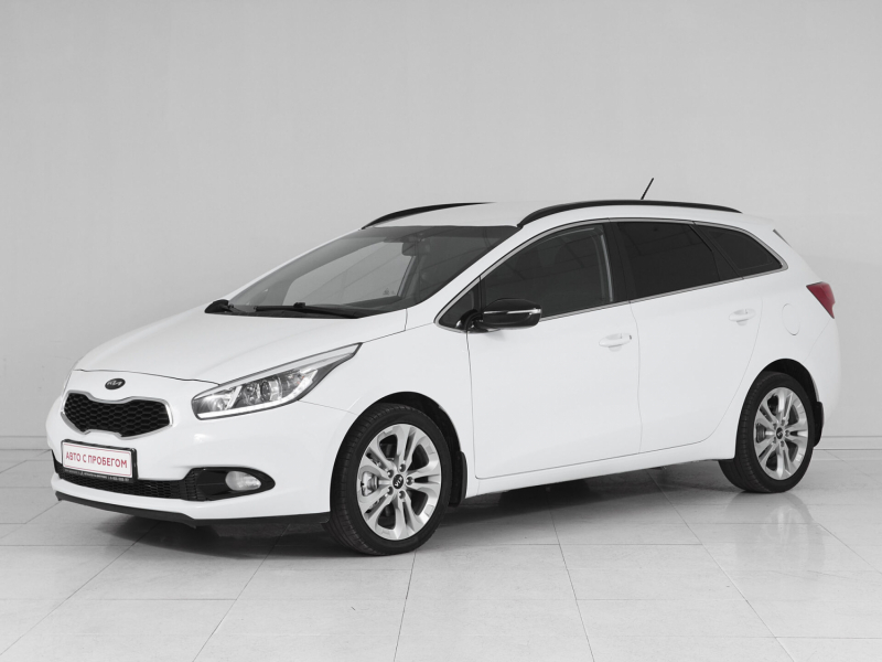 Kia Ceed, II 2013 с пробегом 142 300 км.