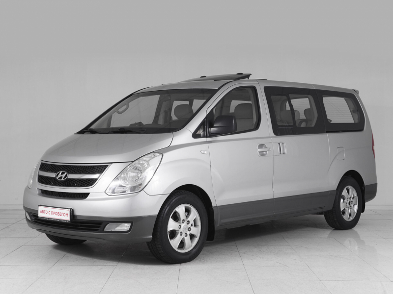 Hyundai Grand Starex, I 2010 с пробегом 186 000 км.