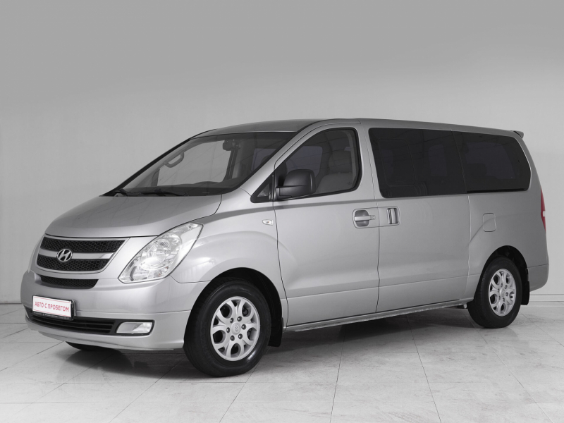 Hyundai Grand Starex, I 2013 с пробегом 147 000 км.