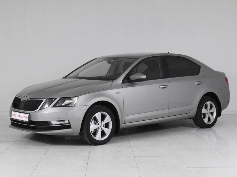 Skoda Octavia, III (A7) Рестайлинг 2018 с пробегом 82 000 км.