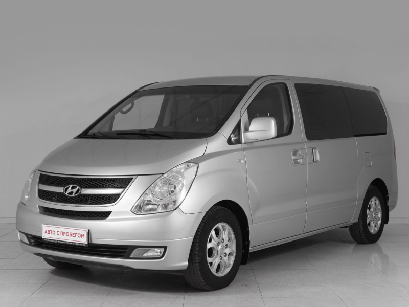 Hyundai Grand Starex, I 2010 с пробегом 176 000 км.