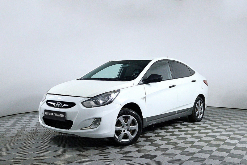 Hyundai Solaris, I 2013 с пробегом 141 000 км.