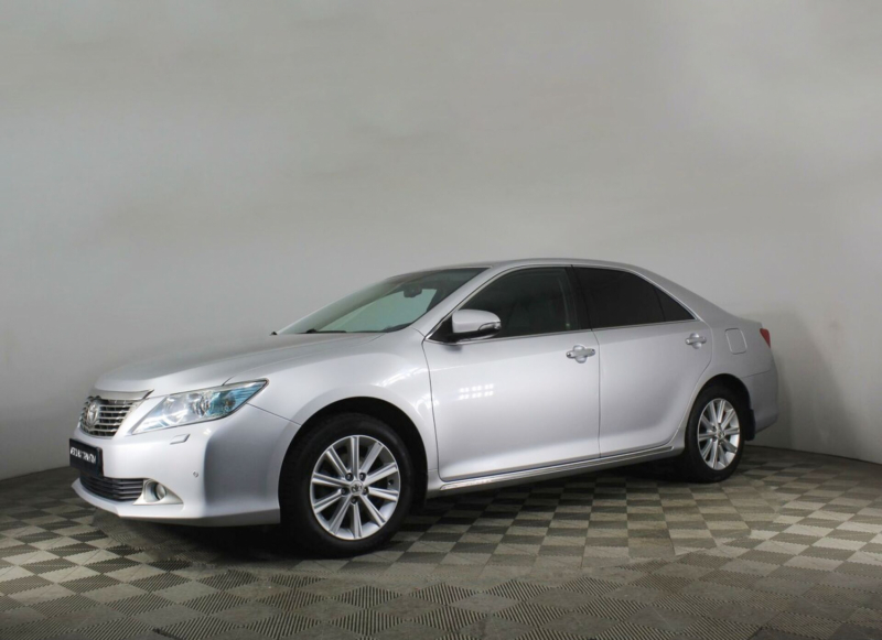 Toyota Camry, 2013 г.