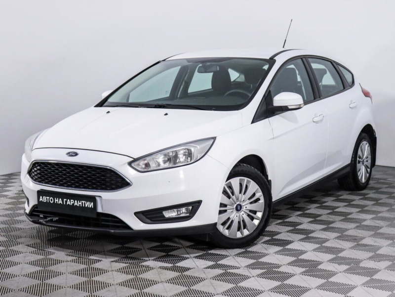 Ford Focus, III Рестайлинг 2015 с пробегом 79 000 км.