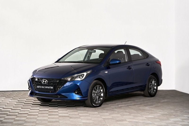 Hyundai Solaris, II Рестайлинг 2022 с пробегом 8 000 км.