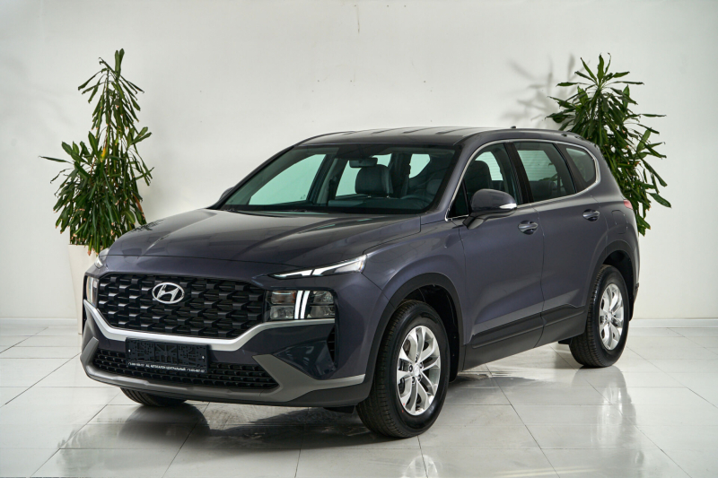 Hyundai Santa Fe, IV Рестайлинг 2021 с пробегом 27 000 км.