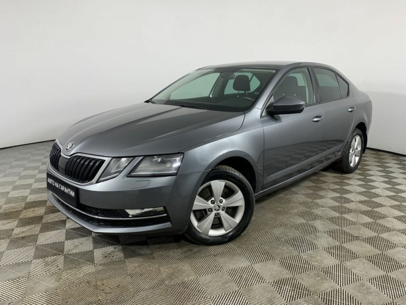 Skoda Octavia, III (A7) Рестайлинг 2018 с пробегом 61 500 км.