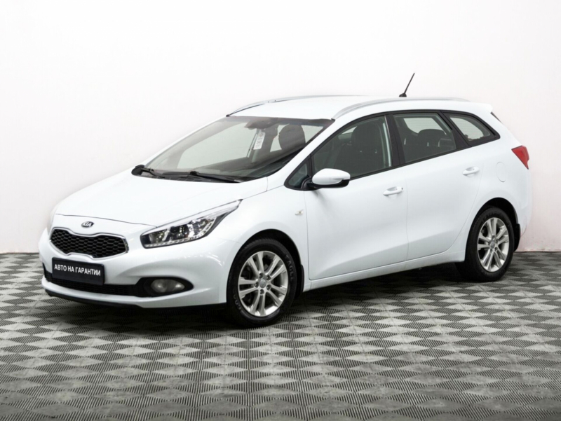 Kia Ceed, II 2014 с пробегом 94 000 км.