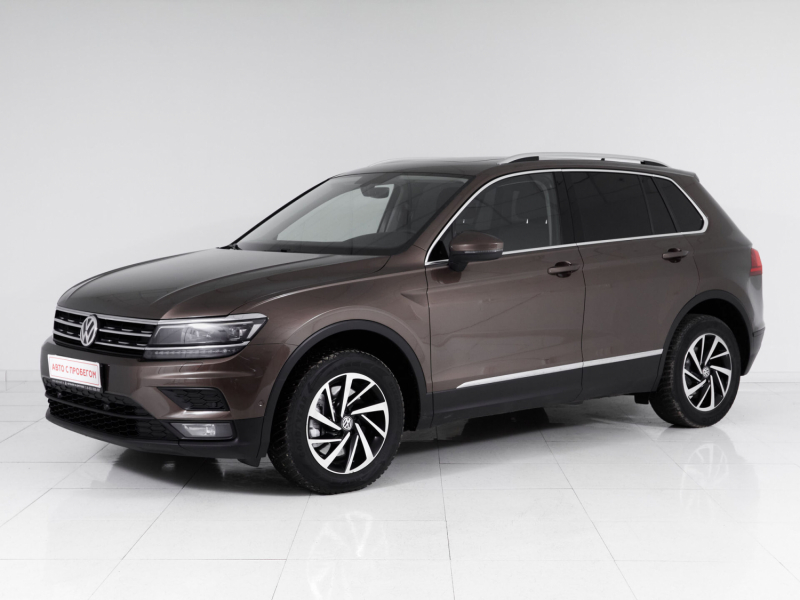 Volkswagen Tiguan, II 2018 с пробегом 67 000 км.