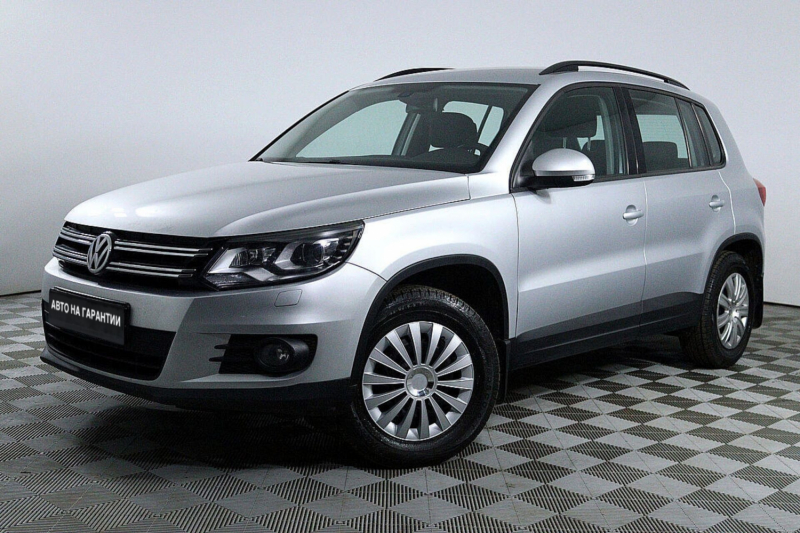 Volkswagen Tiguan, I Рестайлинг 2015 с пробегом 86 800 км.