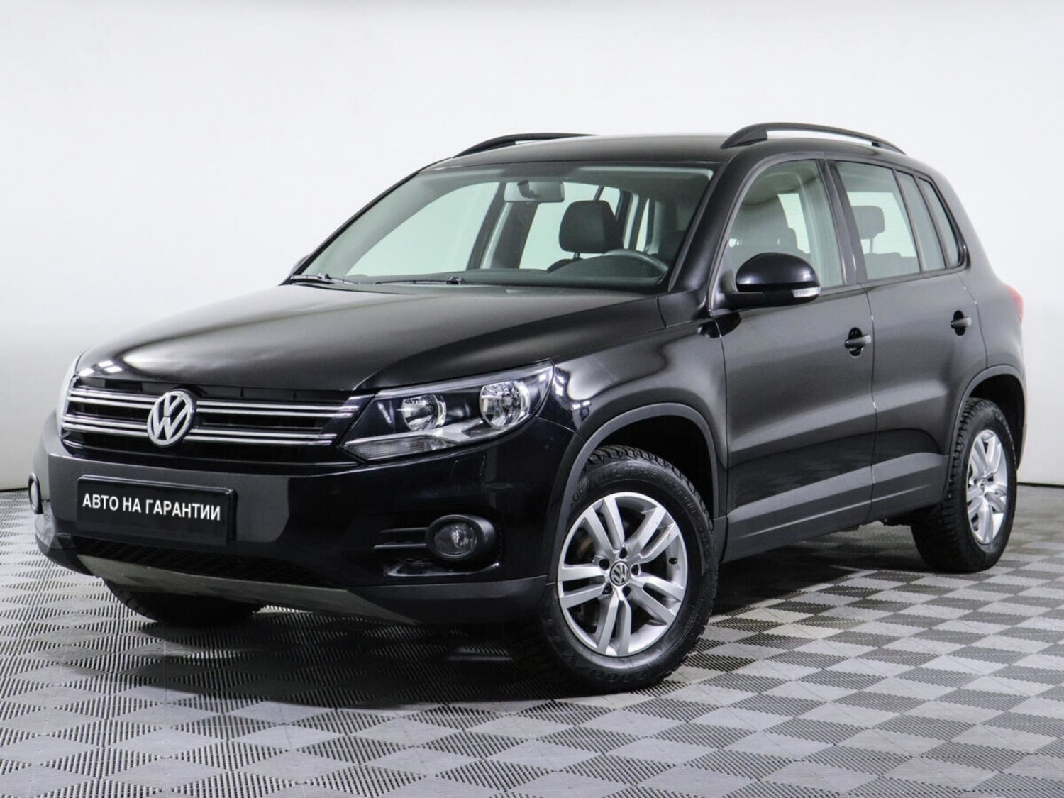 Volkswagen Tiguan, 2015 г.