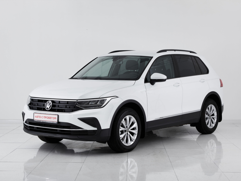 Volkswagen Tiguan, II Рестайлинг 2021 с пробегом 19 000 км.