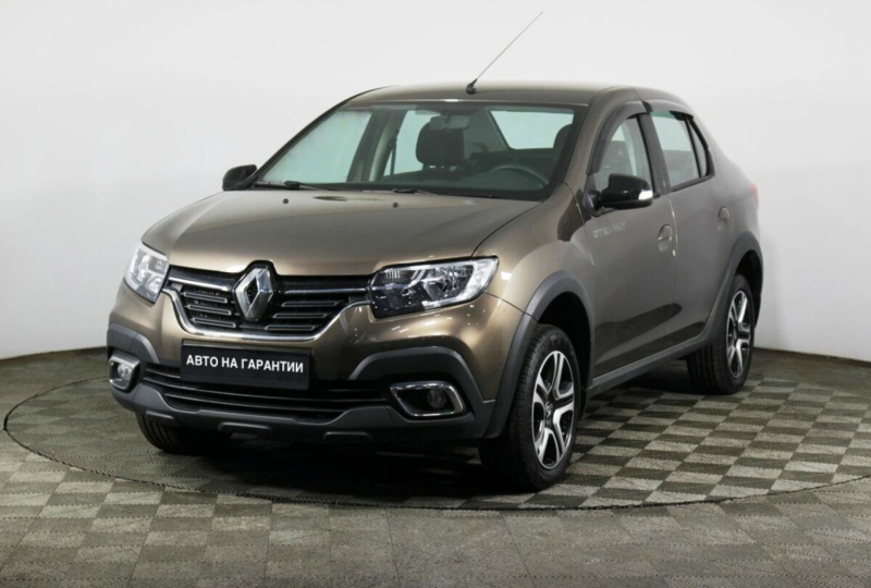 Renault Logan, II Рестайлинг 2021 с пробегом 13 000 км.