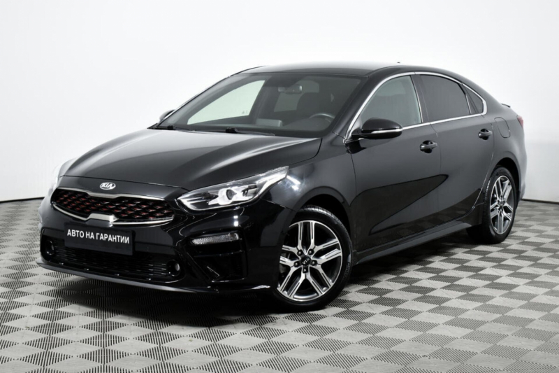 Kia Cerato, IV Рестайлинг 2021 с пробегом 18 500 км.