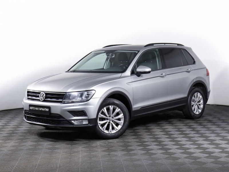 Volkswagen Tiguan, II 2017 с пробегом 64 400 км.