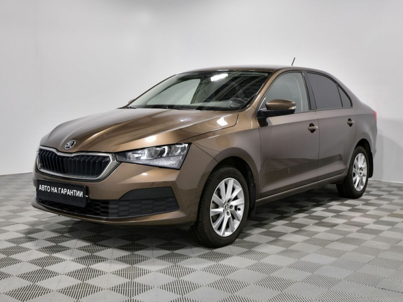 Skoda Rapid, II 2021 с пробегом 14 000 км.