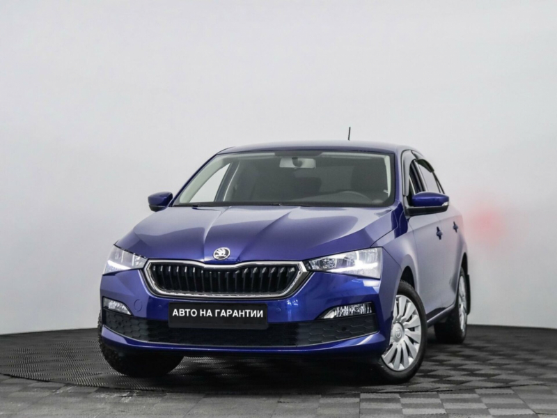 Skoda Rapid, II 2021 с пробегом 13 000 км.