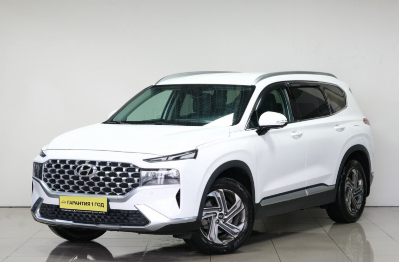 Hyundai Santa Fe, IV Рестайлинг 2021 с пробегом 26 000 км.