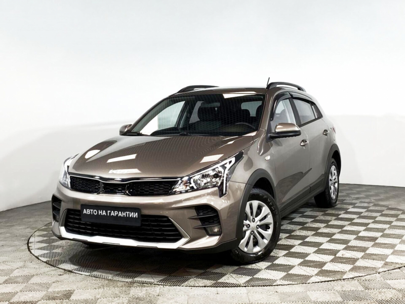 Kia Rio, IV Рестайлинг 2021 с пробегом 13 000 км.