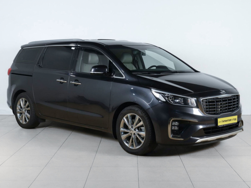 Kia Carnival, III 2019 с пробегом 41 600 км.