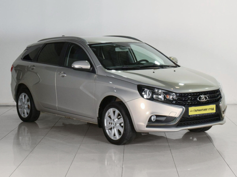 LADA (ВАЗ) Vesta, I 2021 с пробегом 25 600 км.