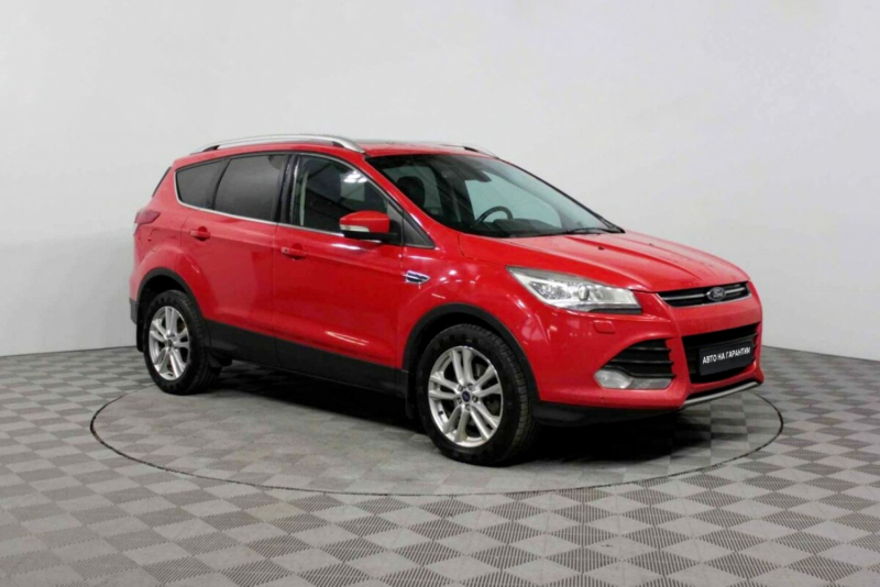 Ford Kuga, II 2013 с пробегом 92 000 км.