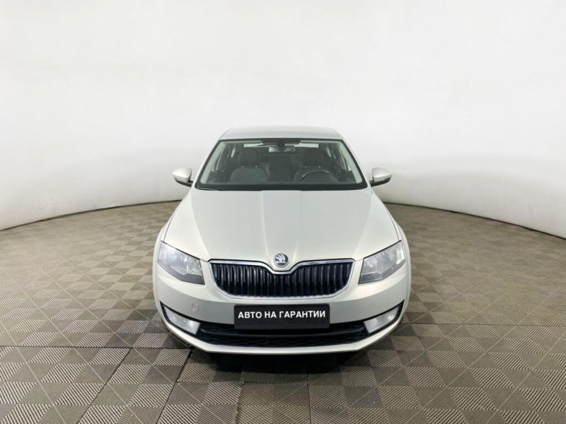 Skoda Octavia, III (A7) 2014 с пробегом 80 500 км.