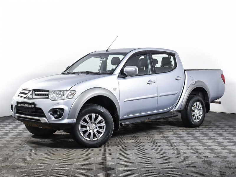 Mitsubishi L200, IV Рестайлинг 2013 с пробегом 165 200 км.