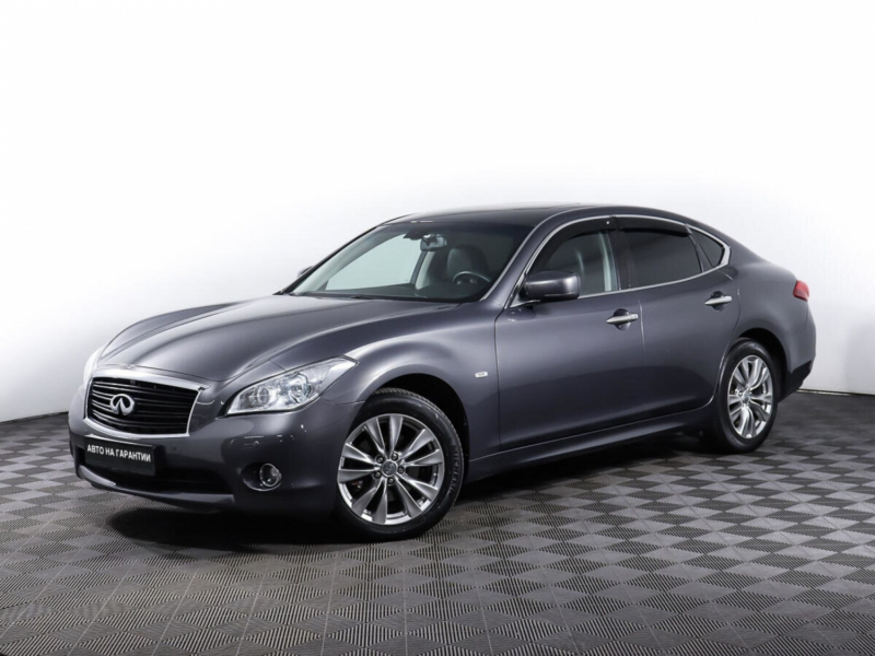 Infiniti M, IV 2012 с пробегом 51 600 км.