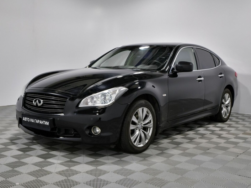 Infiniti M, IV 2012 с пробегом 124 000 км.