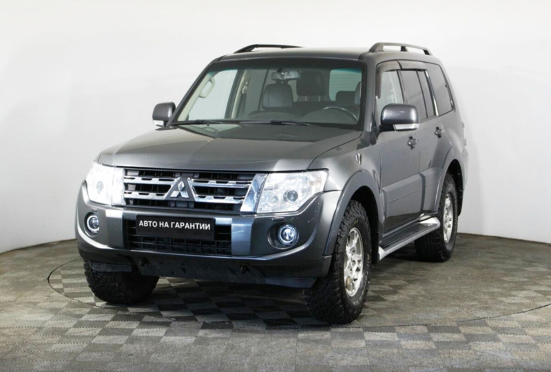 Mitsubishi Pajero, 2013 г.