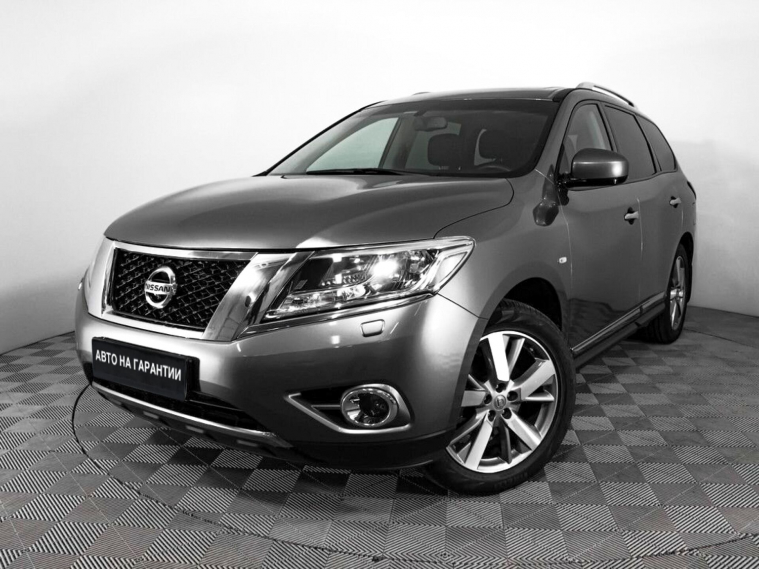 Nissan Pathfinder, 2016 г.