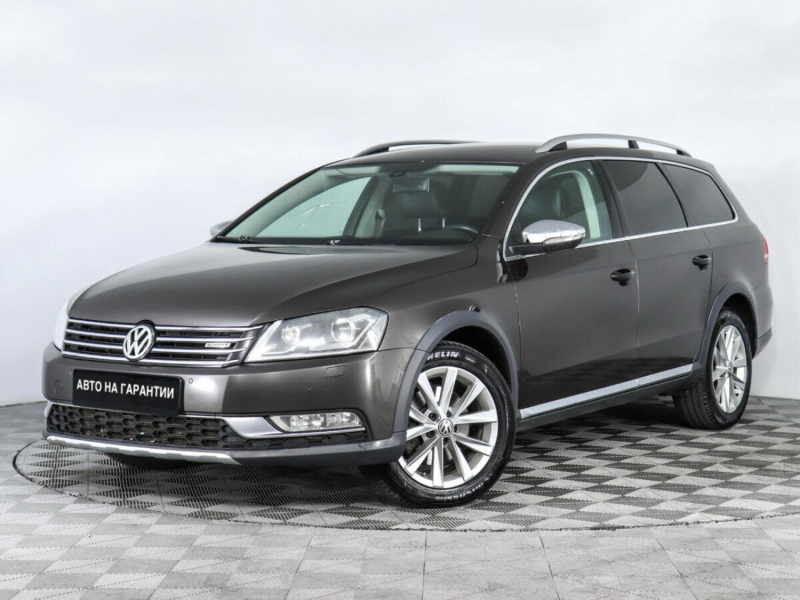 Volkswagen Passat, B7 2012 с пробегом 112 000 км.