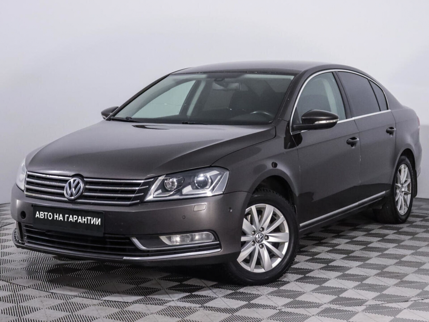 Volkswagen Passat, 2012 г.