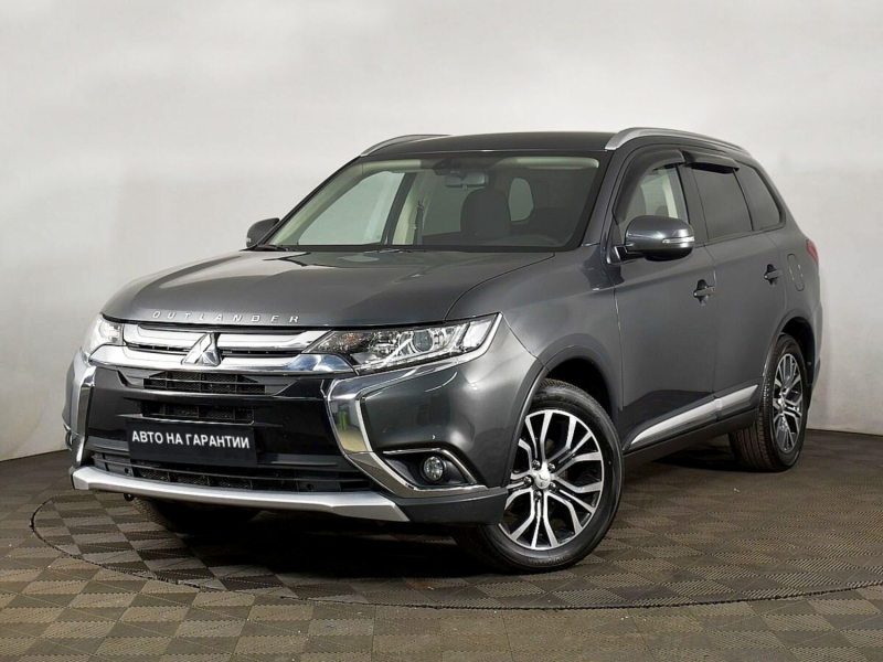 Mitsubishi Outlander, 2017 г.