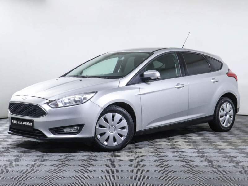 Ford Focus, III Рестайлинг 2016 с пробегом 98 000 км.