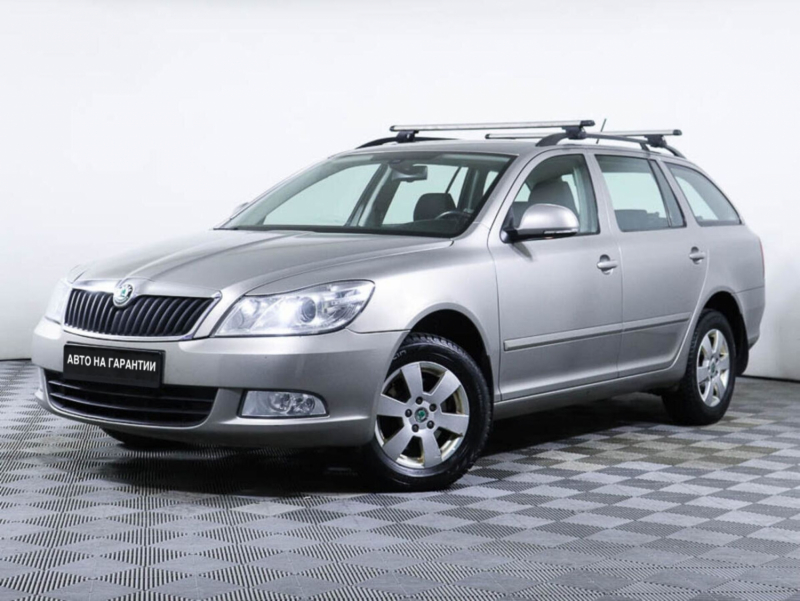 Skoda Octavia, II (A5) Рестайлинг 2012 с пробегом 92 100 км.