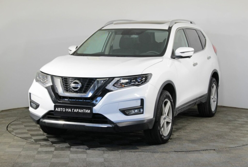 Nissan X-Trail, III Рестайлинг 2022 с пробегом 5 300 км.