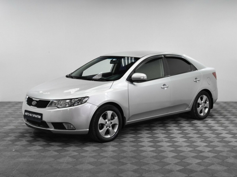 Kia Cerato, II 2010 с пробегом 125 000 км.