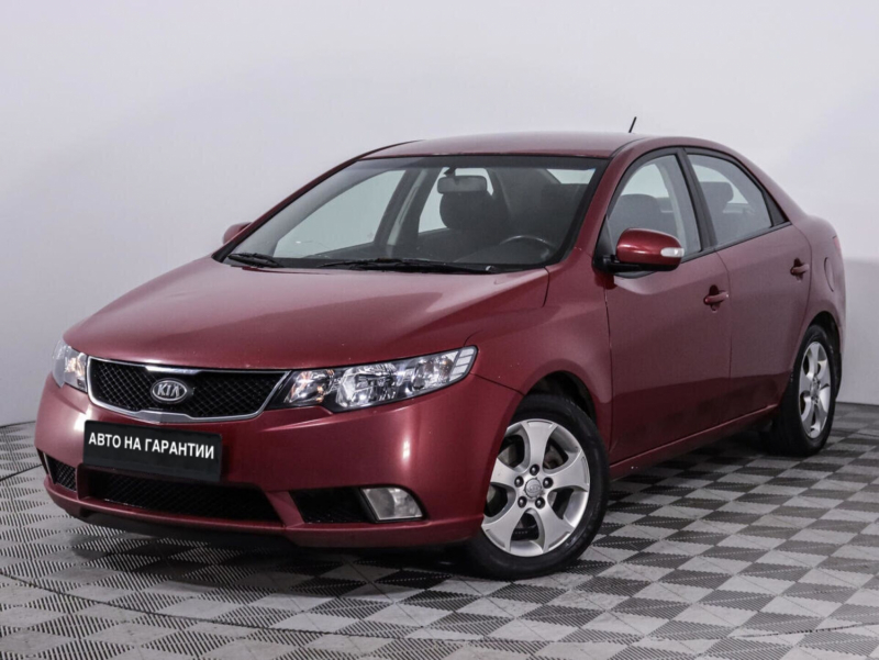 Kia Cerato, II 2010 с пробегом 127 000 км.