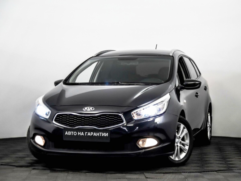 Kia Ceed, II 2013 с пробегом 79 000 км.